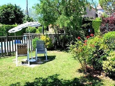 Hotel Logis Hotels- De La Tour - Et Restaurant