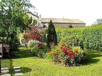 Logis Hotels- De La Tour - Et Restaurant Hotel 2*